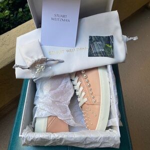 STUART WEITZMAN GOLDIE CONVERTIBLE LEATHER PEARL STUDDED SNEAKERS - 7.5